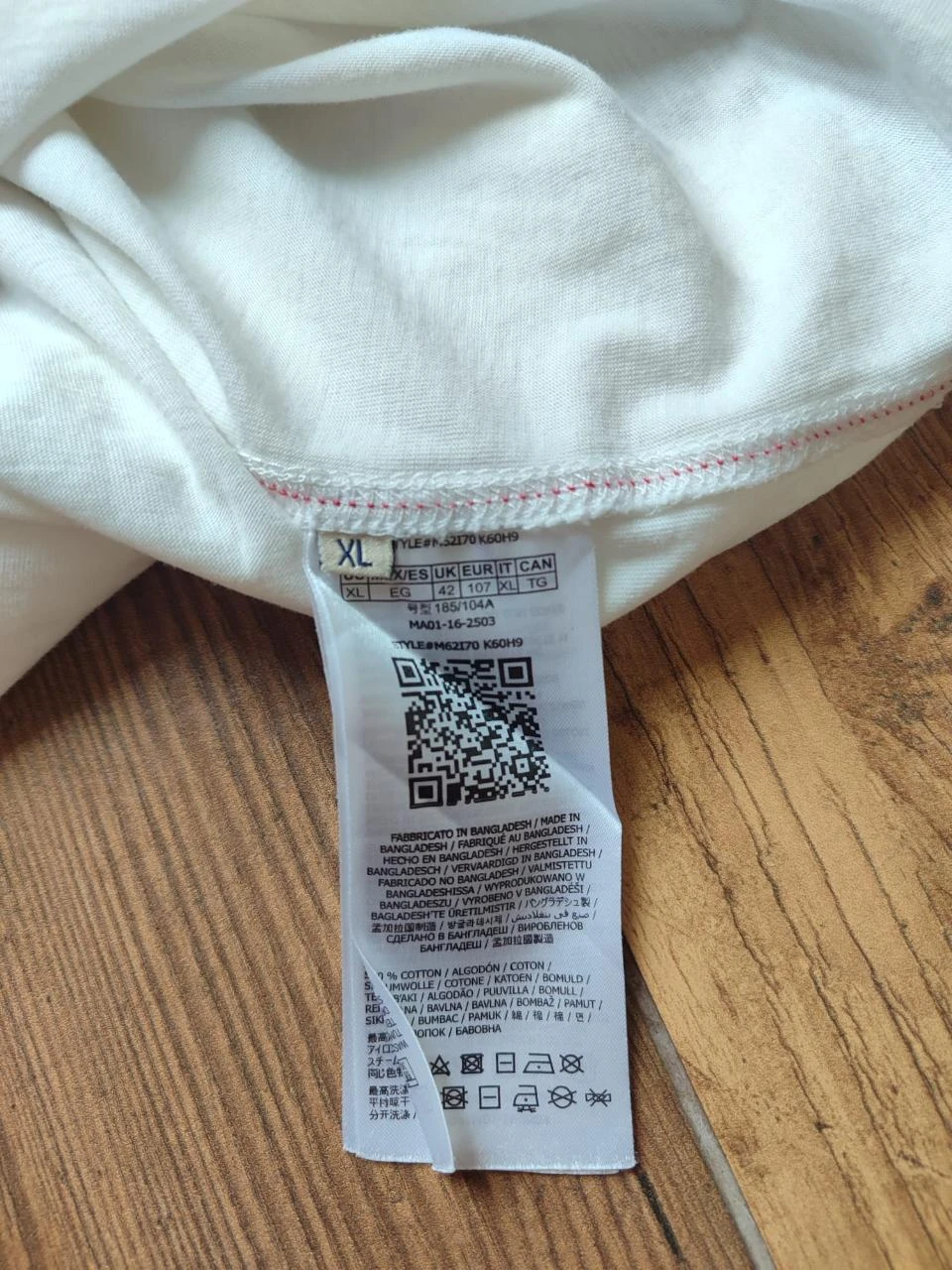White Guess T-shirt – photo 4